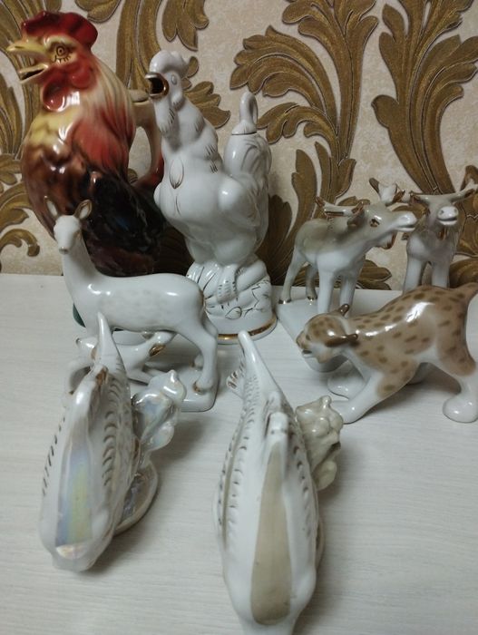 Фарфоровые статуэтки