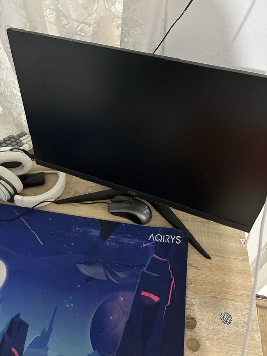 Pc gaming cu monitor