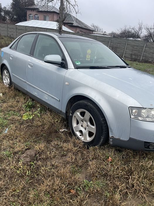 Dezmembrez AUDI A4 B6 1.8 T COD MOTRO: AVJ