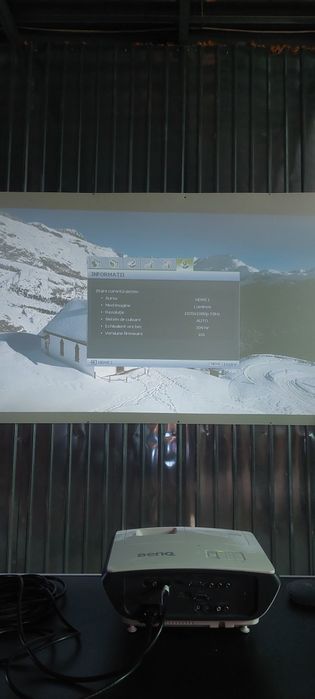 Videoproiector  Benq si Epson