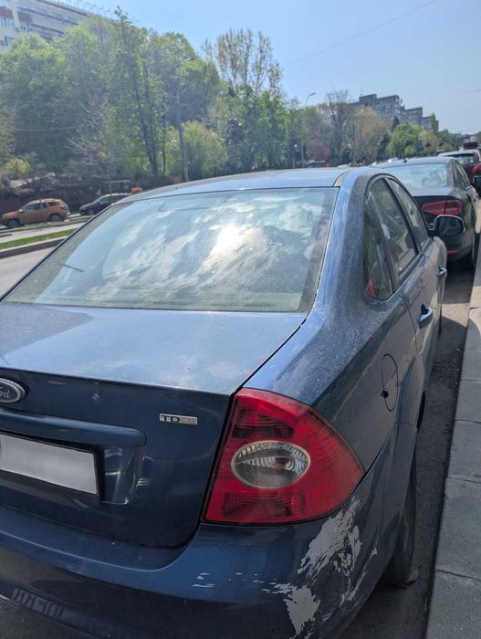 Ford Focus MK2 Facelift Sedan ( 2008 )