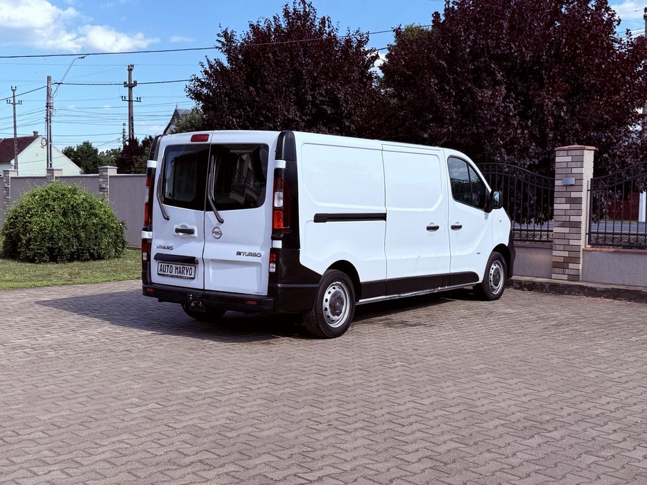 Opel Vivaro 1.6Cdti Bi-turbo modelul Lung / Rate Fixe / Garantie / buy-back / Livrare