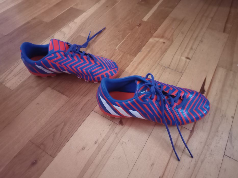 Бутонки футбол Адидас номер 36