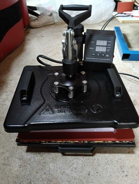 Afacere la Cheie: Studio Complet – Brother Disney, Presă & Serigrafie