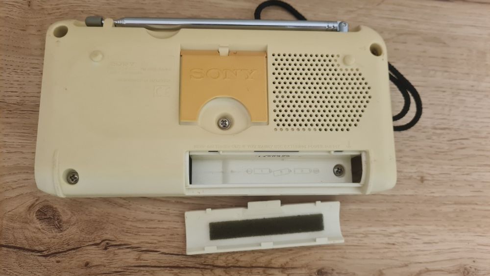 Радио  SONY ICF-490S