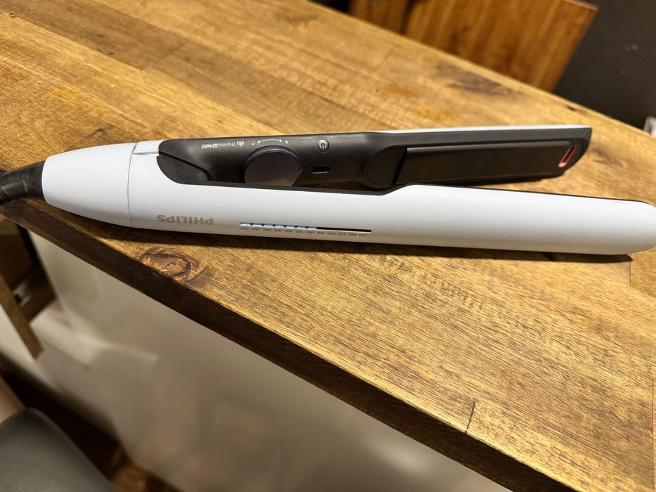 Преса за коса philips