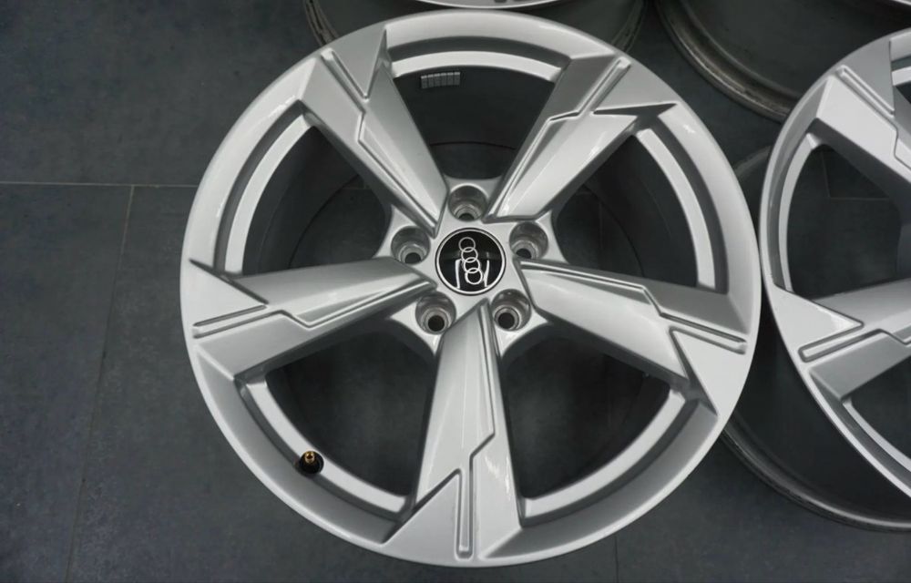 Оригинални джанти 18цола Ауди (Audi)Като Нови!