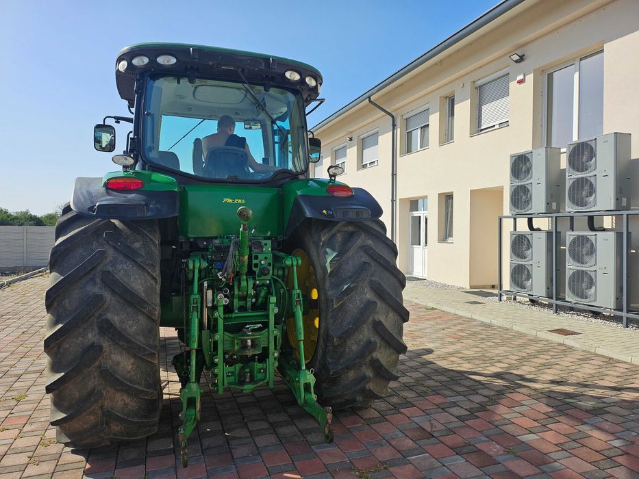 Tractor John Deere 7230R