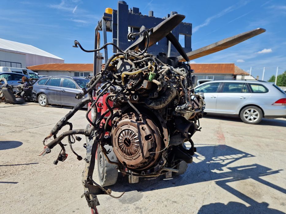 Injectoare pompa renault trafic 2.0