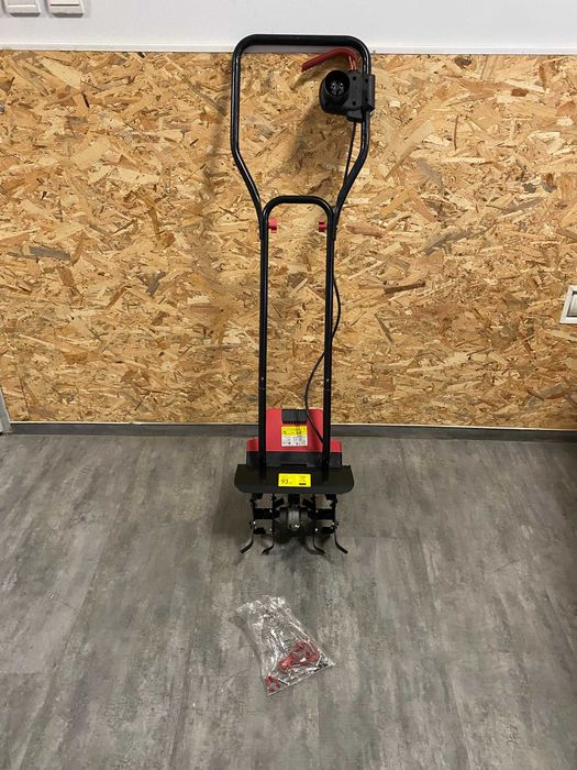 095101	Мотофреза електрическа 750W 300mm RD-ET01J