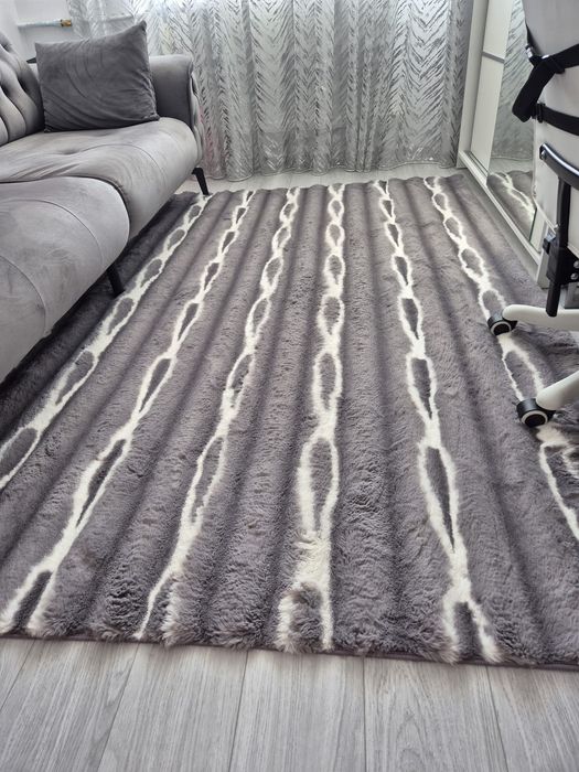2 covoare cu fir întins 230x160 cm și 300x80 cm