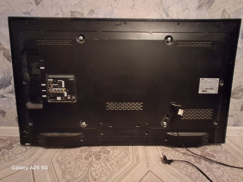 Продам телевизор Samsung 40000