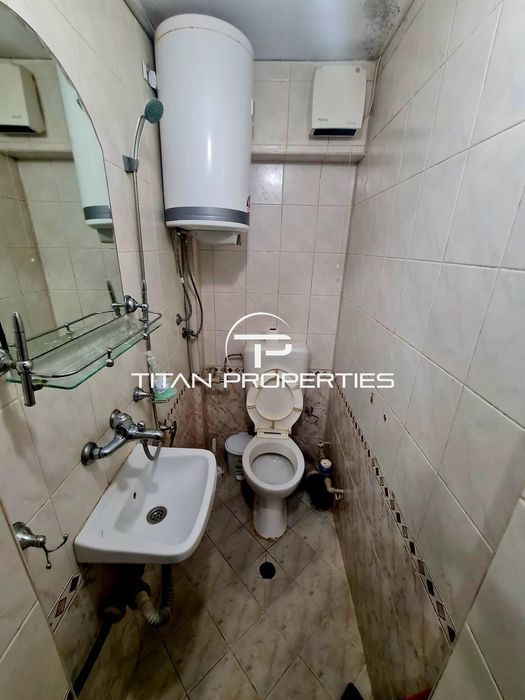 Дава се под наем Едностаен апартамент в Бургас, Възраждане - 25 кв.м за 204 € - Снимка #4