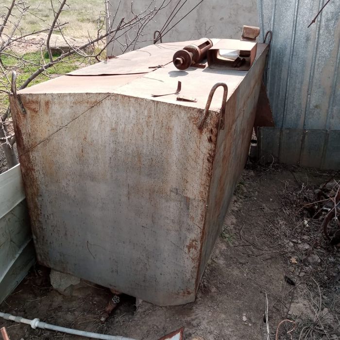 ёмкость для поливочной воды