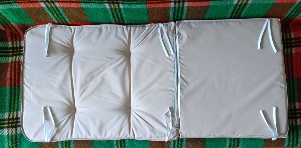 Възглавница за стол с висок гръб. Нови.