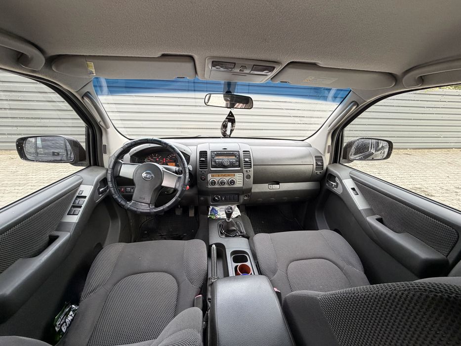 **Nissan Navara / 4x4 / Autoutilitara in acte **