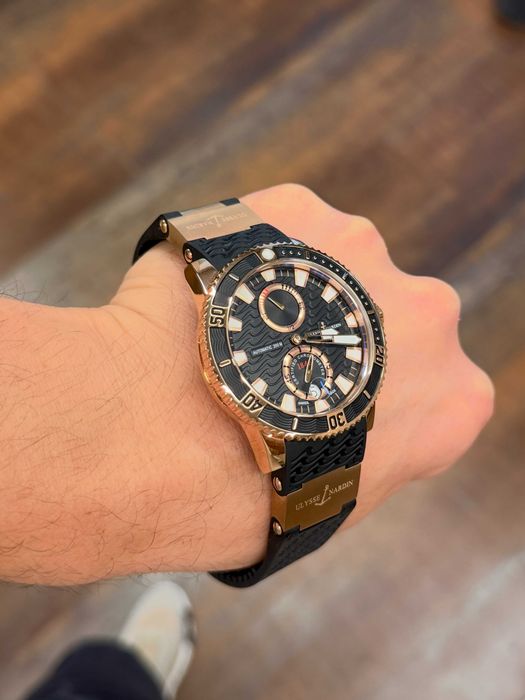 ulysse nardin maxi-marine черно-злато