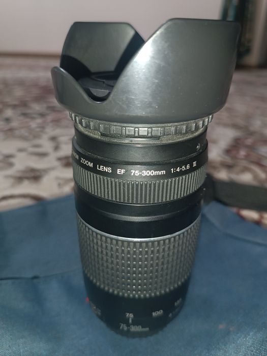 Обыектив 75-300 мм сатылады
