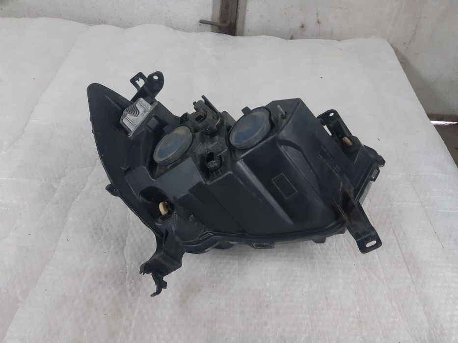 Far stanga Renault Master 4 dupa 2019