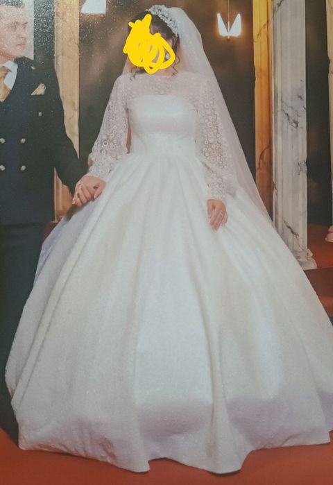 Oq koylak  yengi vecherniy koylak b/u