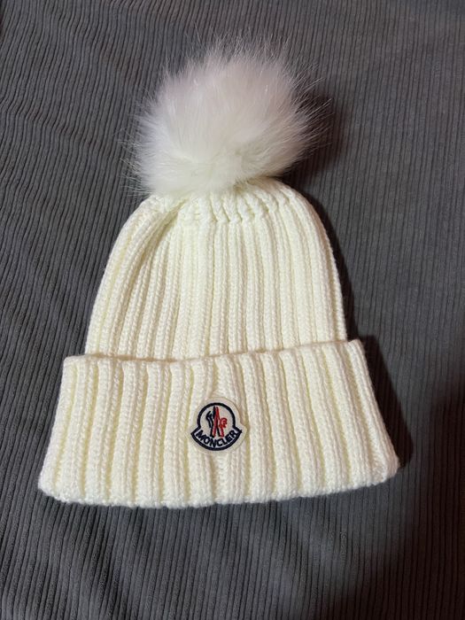 Шапка moncler оригинальная