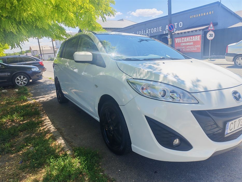 Vând Mazda 5 2012