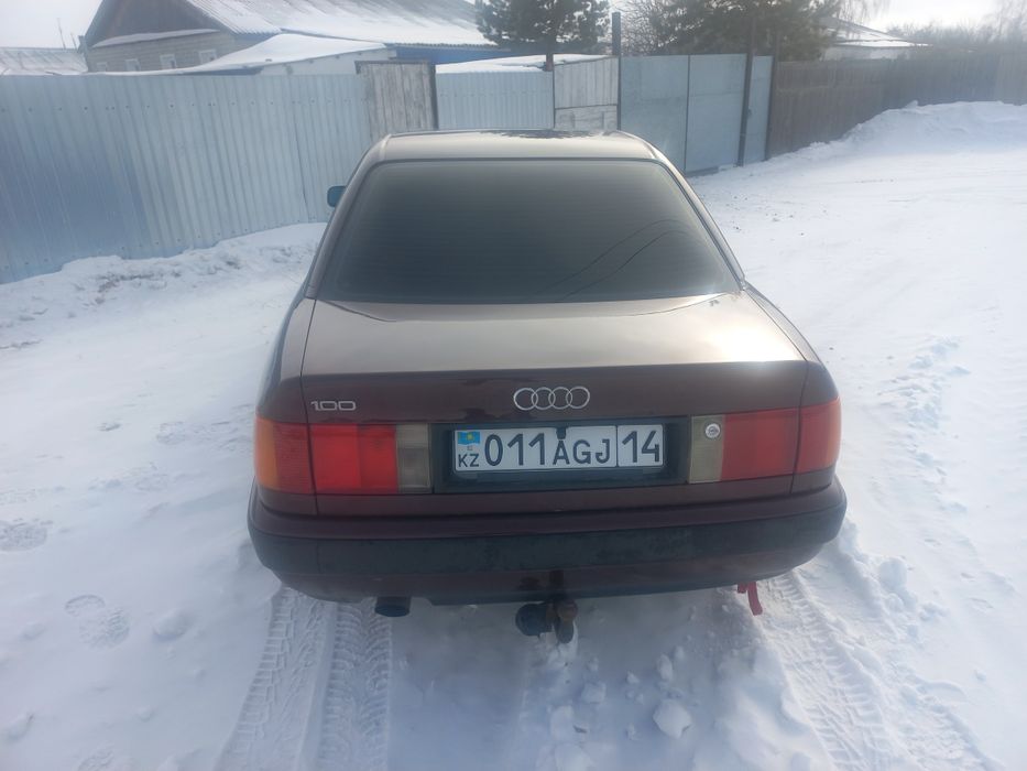Продам ауди 100 с4 обьем 2