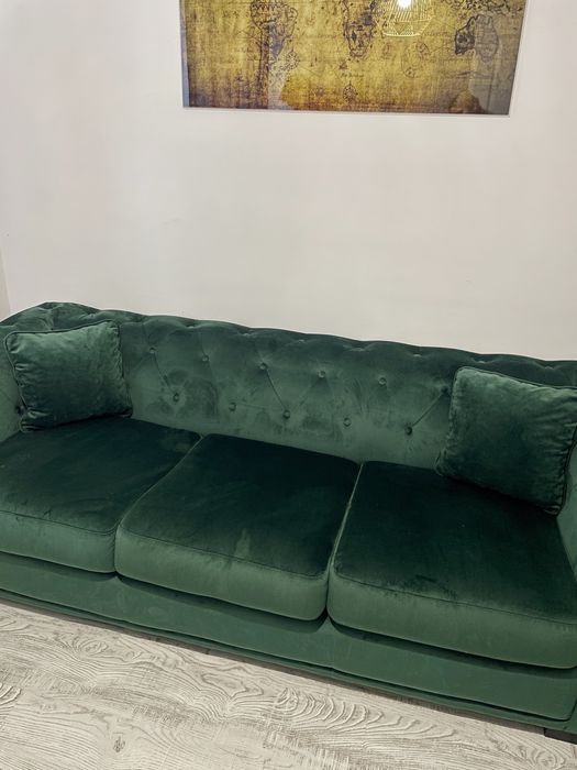 Canapea Chesterfield