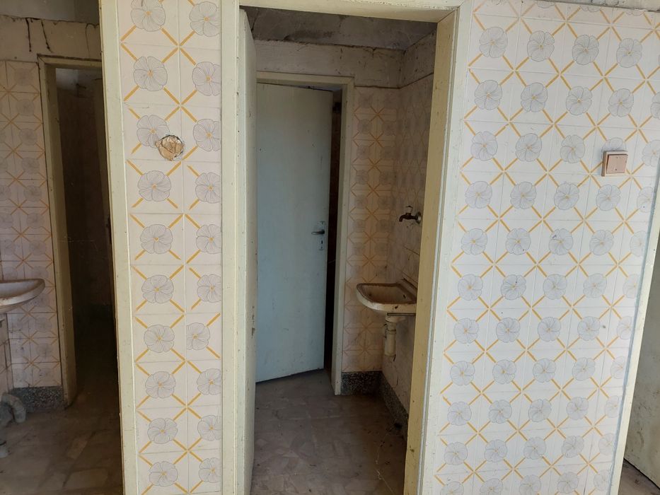 Продава се Магазин в Перник, Изток - 420 кв.м за 262 €/кв.м - Снимка #5