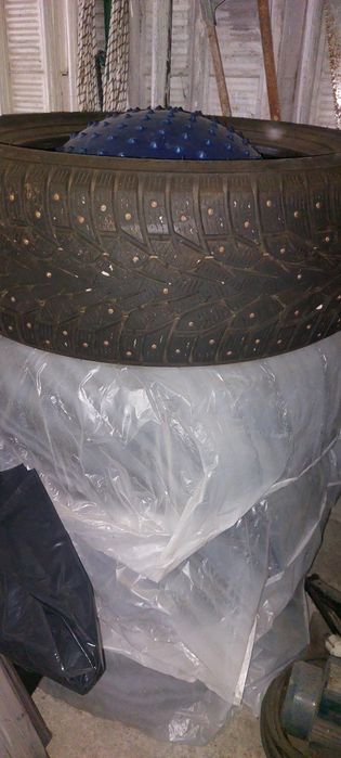Продам шины 245/55/19