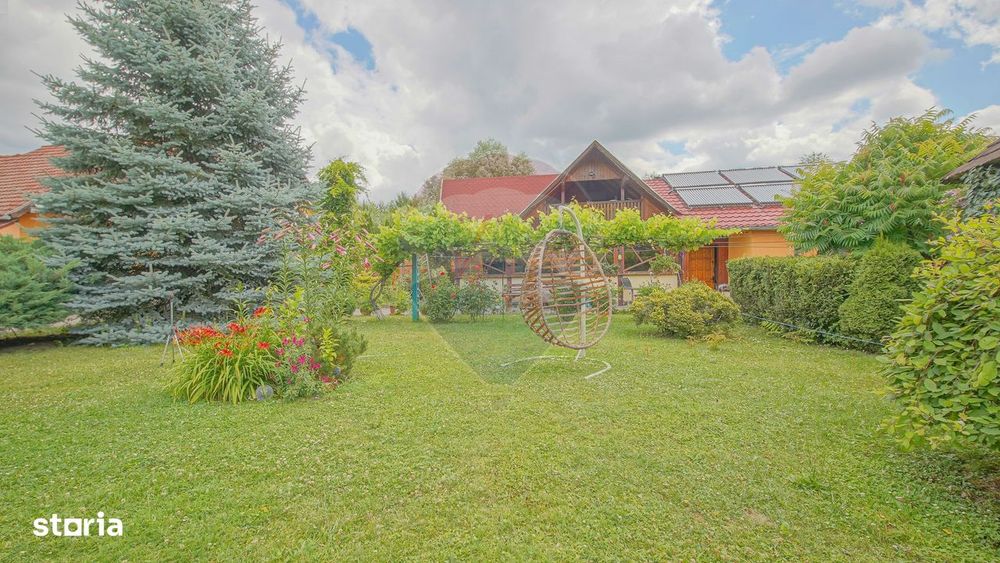 Casă + curte amenajată | 5 dormitoare, saună, sală sport | Purcăreni