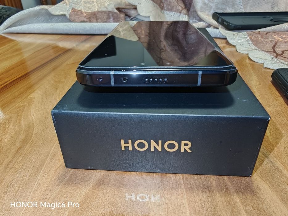 Honor Magic6 Pro