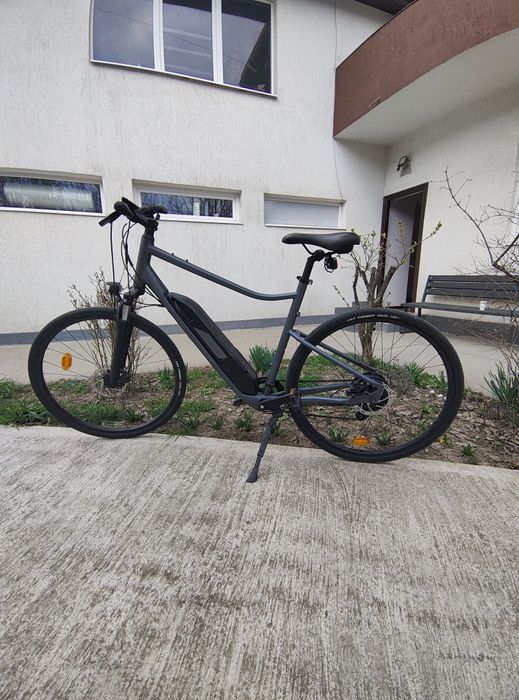 Vând bicicleta electrică