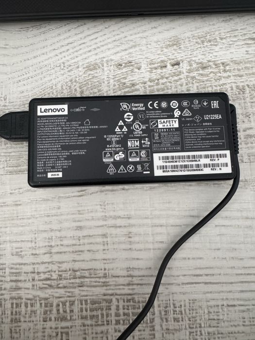 Лаптоп lenovo ThinkPad X1 Extreme Gen 2