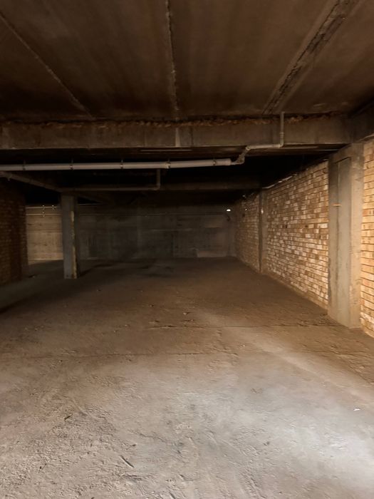 Продается Цоколь Мухтар Ашрафий, 450 м2 по 350$ за м2! Рисовый базар!