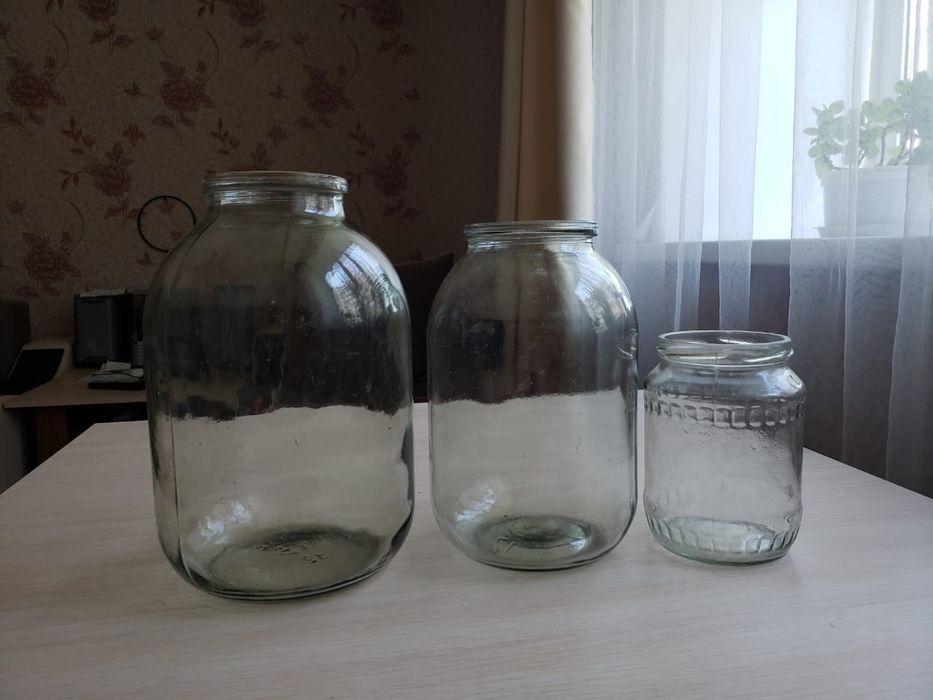 Продам стеклянные