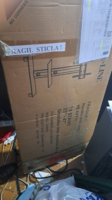 Masă televizor sticlă neagră