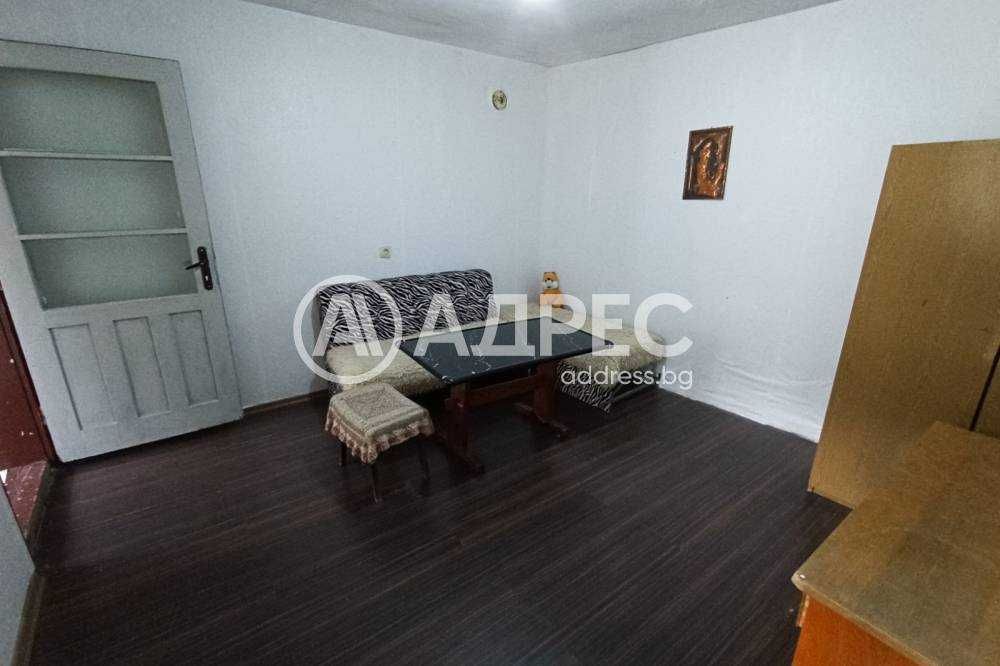 Продава се Къща в Разград, Център - 123 кв.м за 809 €/кв.м - Снимка #6