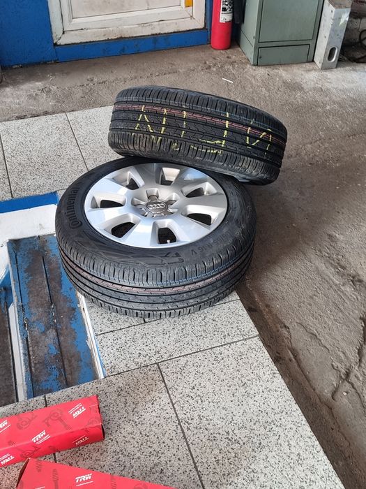 De Vanzare jante aliaj cu anvelope si fara si ai vind si doua Audi a4