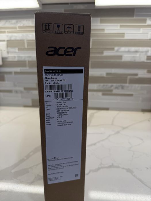 *ЧИСТО НОВ* Acer Nitro v16 RTX5050