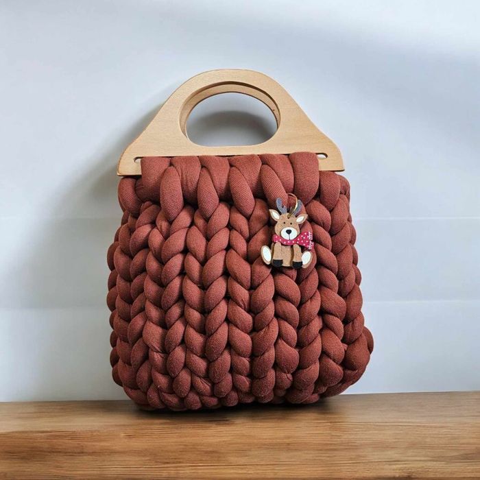 Плетени дамски чанти