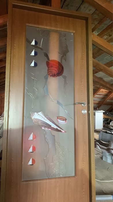 Usa de interior din lemn