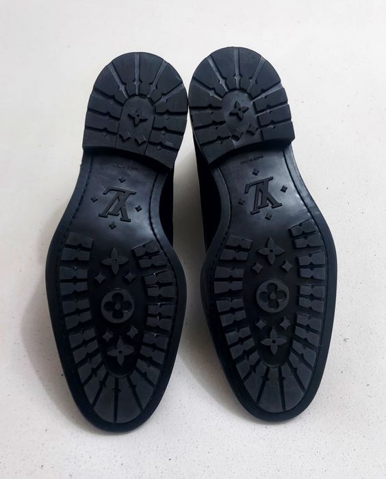 Ghete Louis Vuitton Damier Infini din piele naturală de înaltă calitate, cizme moto, elegante Nr. 42 EU sau Nr. 8 UK, ptr bărbați, originale Italia