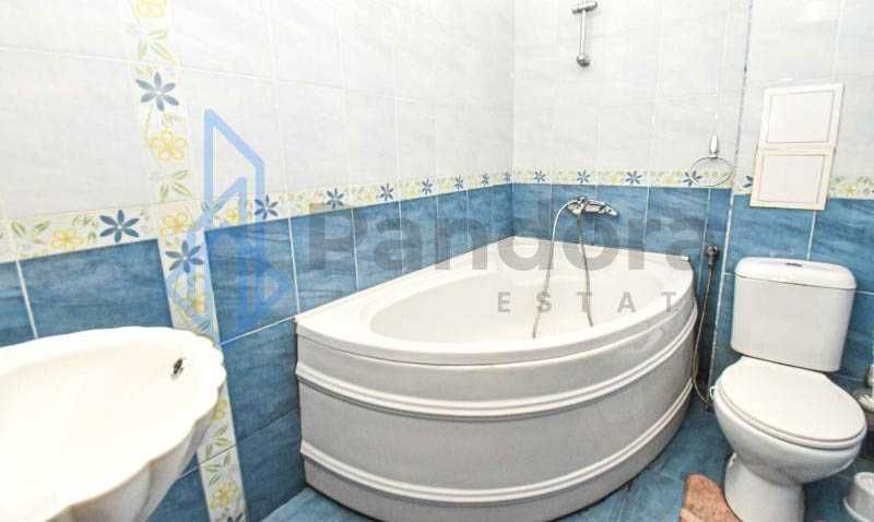 Двустаен апартамент под наем в кв. Хладилника