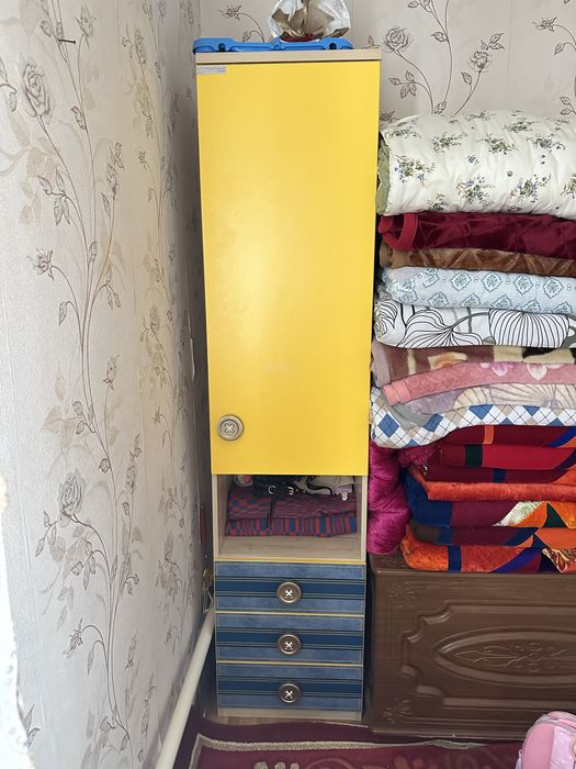 Шкафтар сатылады.Өте жақсы жағдайда