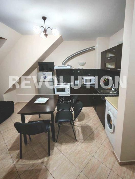 Двустаен апартамент в района на Червен площад!