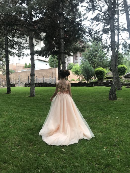 Вечернее платье