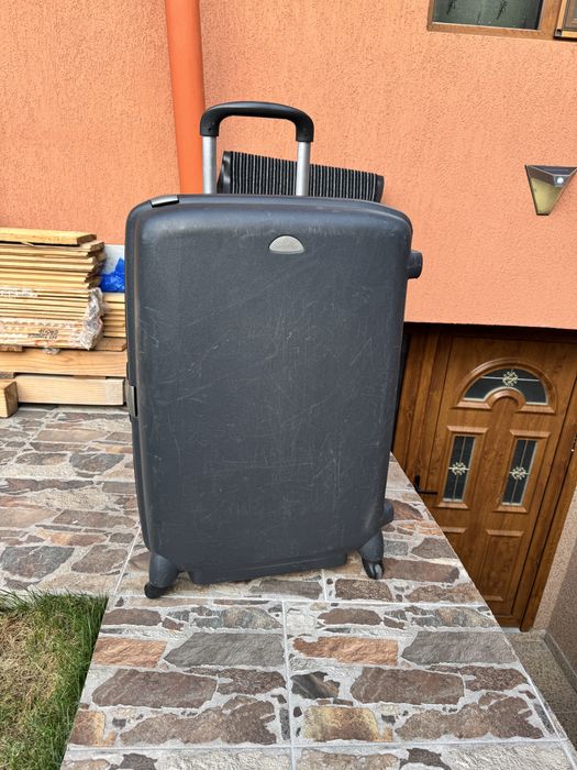 Valiza , geamantan, Samsonite