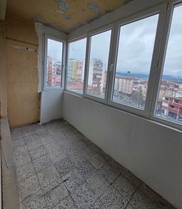 Продава се Двустаен апартамент в Благоевград, Идеален център - 58 кв.м за 554 €/кв.м - Снимка #2