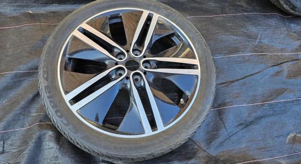 Лети джанти 20” с летни гуми за BMW i3. Топ цена 1550 лв.